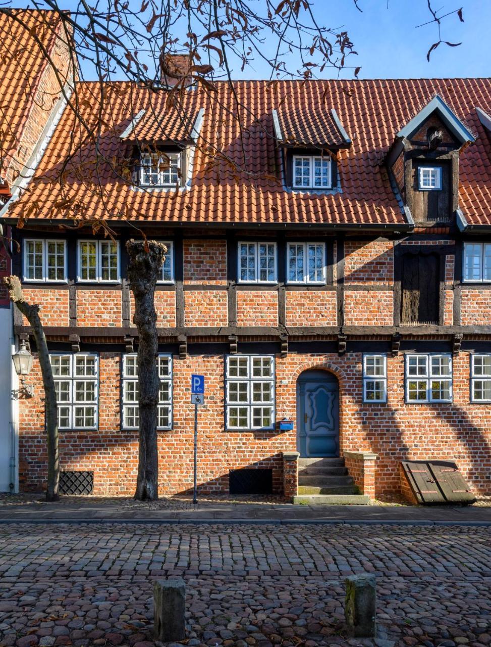 Einzigartig - Das Kleine Hotel Im Wasserviertel Luneburg Bagian luar foto